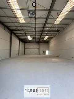 For rent in Al Sajaa Industrial - Sharjah Emirate