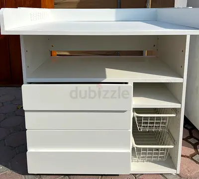 Baby changing table