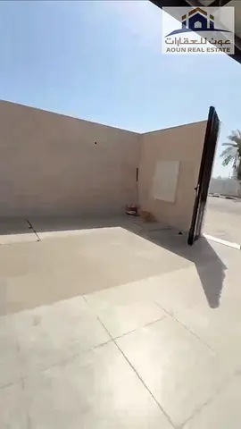 فيلا للايجار ف الجزات بالشارقه