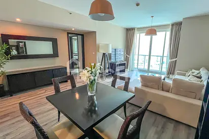 Spacious 1BR | Lake Views | Vacant