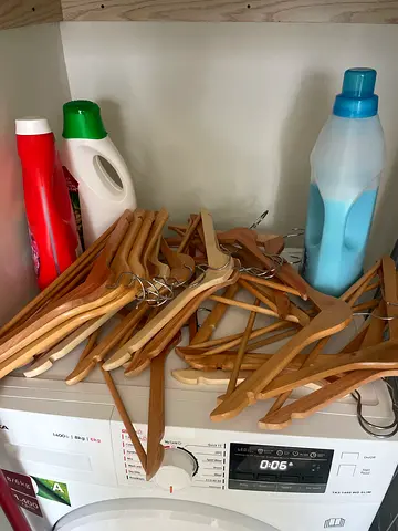 Set of wooden clothes hangers - sturdy, used (about 20 pcs)