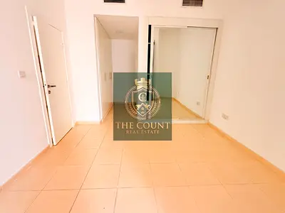 Spacious 1-Bedroom with 2 Bathrooms in Desert Sun Tower| Pool & Gym