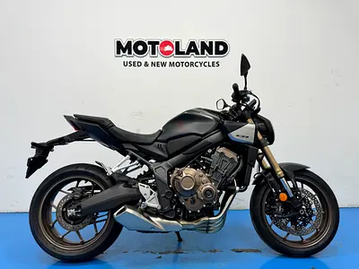 HONDA CB650R 2024 in Dubai
