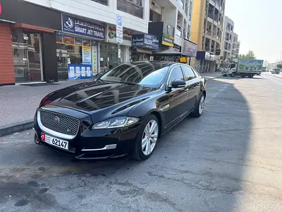 2016 Jaguar XJ 6 Executive GCC Specs