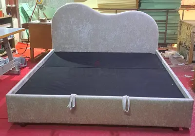 Premium Quality Cotton fabric Queen Bed Available