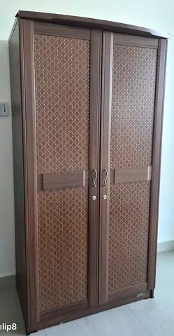 2 door xupboard