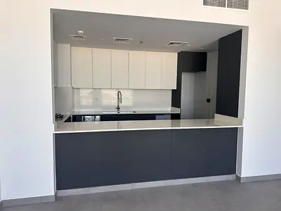 So Huge & Elegant Layout/Below To OP/3 Balconies/Great Opportunity In Gated community