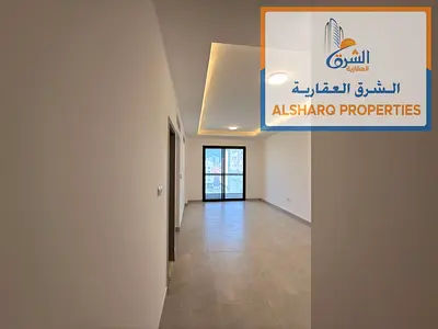 Two bedrooms and a living room Second occupancy (near-new) New building with modern finishes Elegan