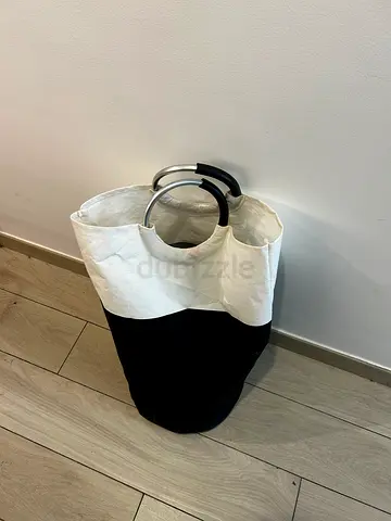 Laundry basket