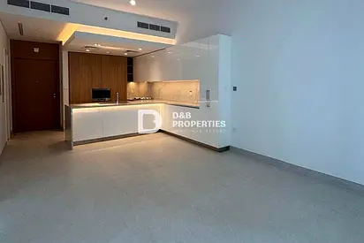 Luxury 1BR | Ellington Design | Prime Location