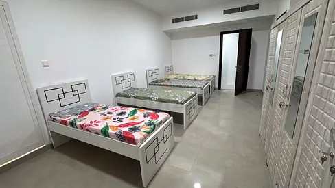 Spacious private Room For Rent