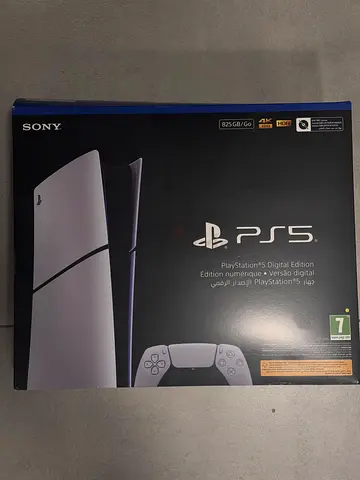 PlayStation 5 Digital Edition - 4K 120 HDR (Selling less than the bought price)