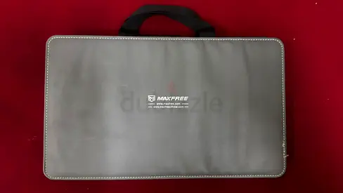 MAXFREE Portable Triple-Screen Monitor Case