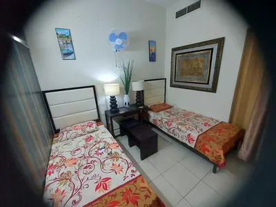 Offer! Bed space for executive male is available in a clean and fully furnished room
