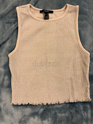 Beige ribbed knit sleeveless crop top