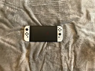 Nintendo Switch OLED (White) handheld console - great condition