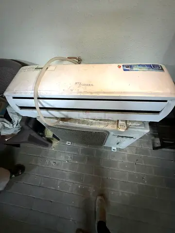 Used split AC (indoor + outdoor units) - Jet General, needs servicing