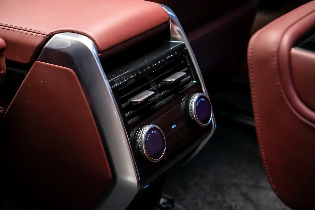Autobiographyh 2026 | Range Rover Vogue P530 Autobiography | GCC Specs | Brand New ...