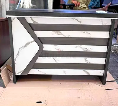 Brand New Size 100*50Cm Office Desk Available