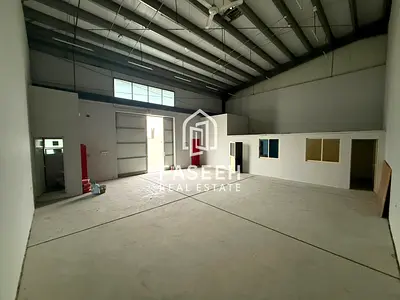 Warehouse | Power 14 Kw | loading area