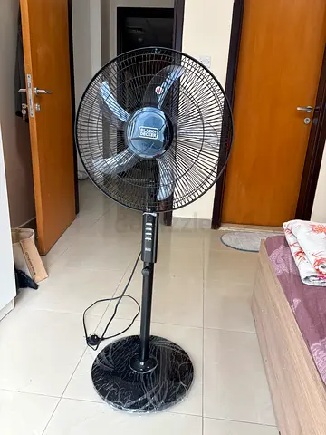 Black+Decker Black Standing Pedestal Fan - Great working condition