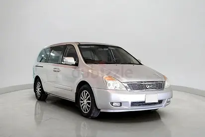 Kia Carnival EX 2013 Kia Carnival EX 3.5 L | GCC Specifications - Very Low Mileage / Kilometers