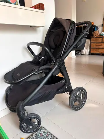 Ocarro 1 pushchair with bassinet & organiser bag
