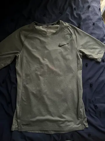 Men's Nike Dri-FIT Training Top - Grey