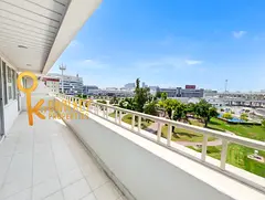 Spacious / 3BR+Balcony Open View/ 3Mint Walk Metro