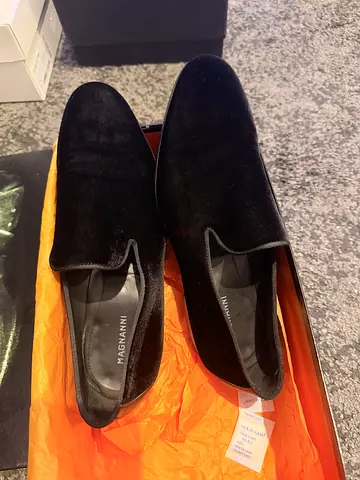 Black velvet slip-on loafers - MAGNANNI