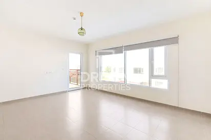 Chiller Free | Well Maintained | Near to Expo 2020