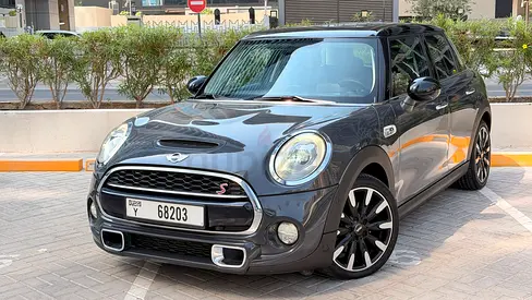 2016 MINI Cooper S GCC Specs Well Maintained