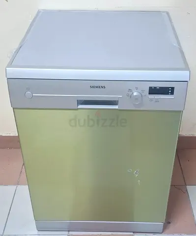 Siemens dishwasher 2rick latest model same like new condition
