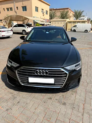 AUDI A6 40TFSI 2023 GCC SPECS