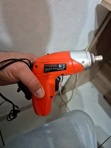 Black n Decker new 1/4" hex bit driver
