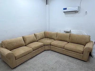 Looks like new condition pottery barn lshape sofa