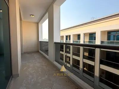 Well-Maintained 1BR |Spacious Layout | Balcony | Al Nasr Central Building