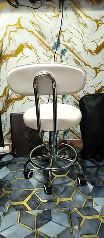 Cute round chair
