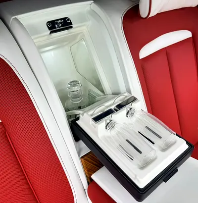 2019 ROLLS-ROYCE CULLINAN — миниатюра 20