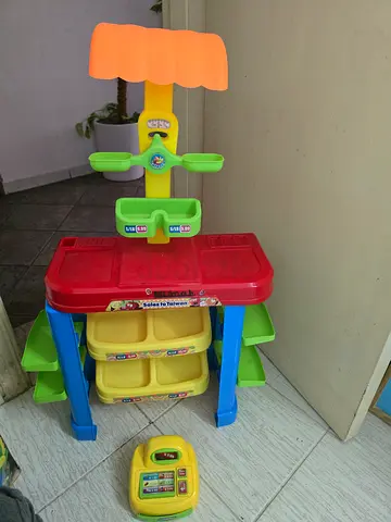 Pretend shopping cart