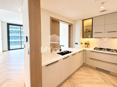 Brand-New | Mid-Floor | 2BR+Maids/Storage Room