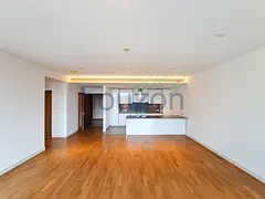 Spacious 1BR | Courtyard View | Near Mall