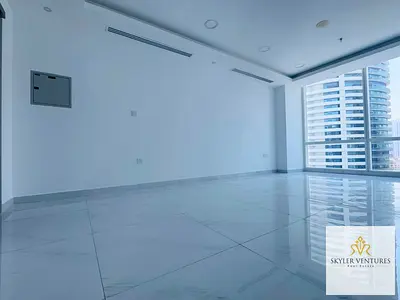 مكتب البرج المطل على البرج | تاماني آرتس | الوصول إلى المسبح