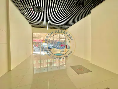 Prime location//attach bath//kitchan //near park