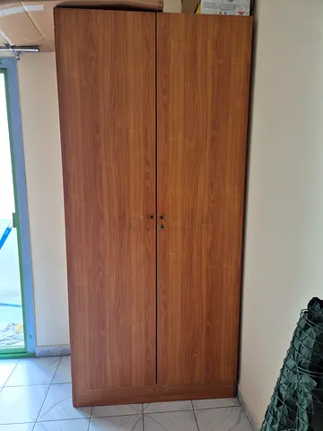 2 door cupboard big