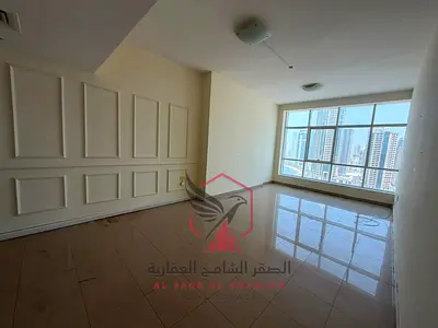 ارخص ثلاث غرف وصالة | تاني ساكن | مع 2 باركن مجانا | مساحات واسعة | اطلالة بحرية | صيانة مجانية | تكييف مركزي | موقع حيوي | قريبة من الكورنيش