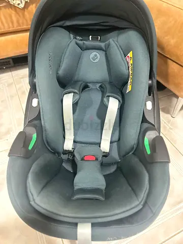 Maxicosi 360 pro Infant car seat (rear-facing) in good used condition