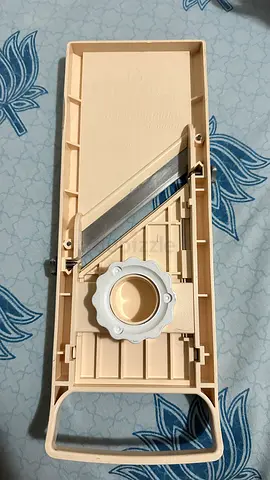 Japanese Mandolin Slicer - Adjustable Blade, BRAND NEW