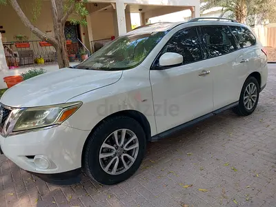 Nissan Pathfinder 2014 SE GCC Specs