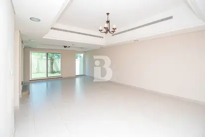 Vacant 4BR Townhouse | Vacant Soon
